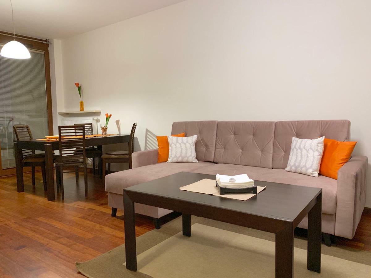Apartment Chlodna Ps Warschau